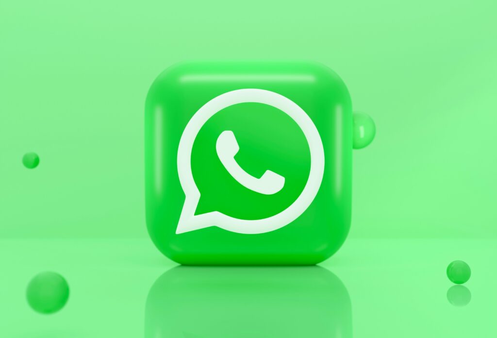 DocBit è ora disponibile su WhatsApp con Spoki